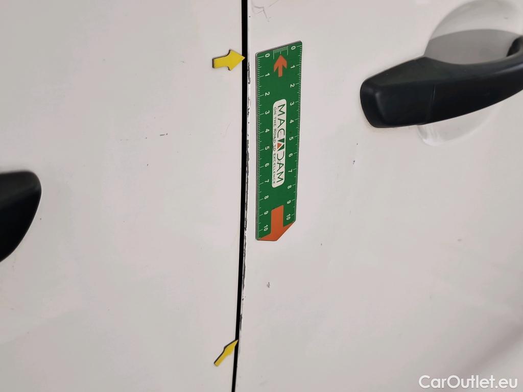  Citroen  Jumpy  Fourgon Club M 2.0 BlueHDi 120CV BVM6 E6dT #29