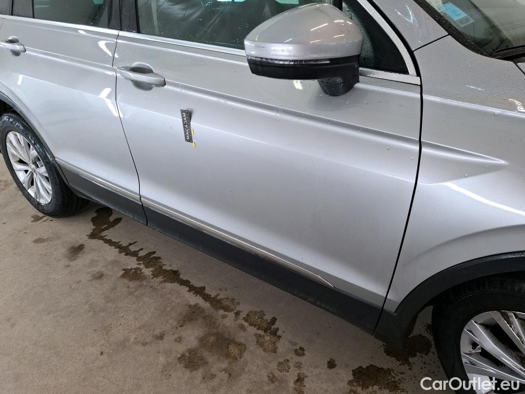  Volkswagen  Tiguan VOLKSWAGEN  / 2016 / 5P / SUV 2.0 TDI 150 DSG7 Confortline Business #7