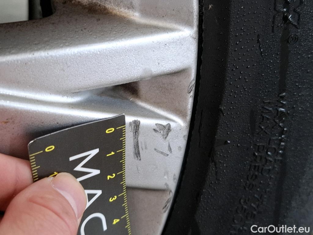  Volkswagen  Tiguan VOLKSWAGEN  / 2016 / 5P / SUV 2.0 TDI 150 DSG7 Confortline Business #27