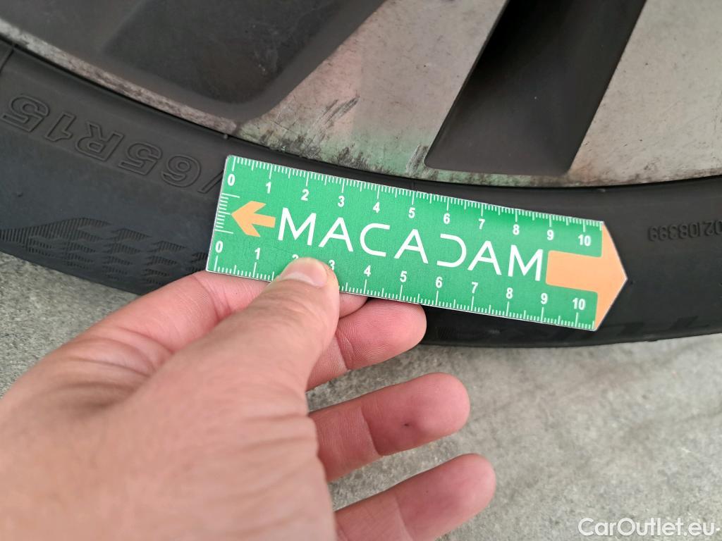  Volkswagen  Polo  VI Lounge Business 1.0 80CV BVM5 E6d #11