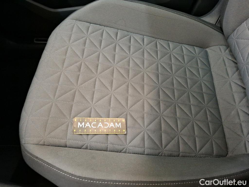  Volkswagen  Tiguan VOLKSWAGEN  / 2020 / 5P / SUV 2.0 TDI 150 DSG7 Life Business #19