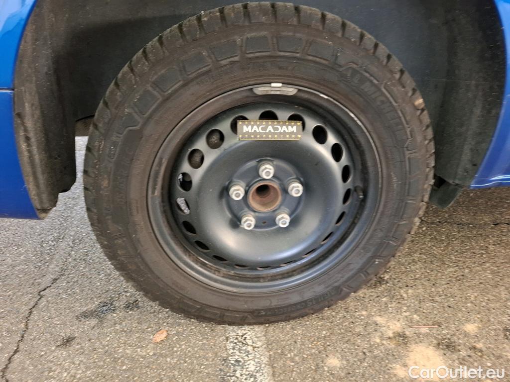  Volkswagen  Transporter VOLKSWAGEN  / 2019 / 4P / Fourgon tôlé 2.0 TDi 150 DSG7 L2H1 Business Plus #22