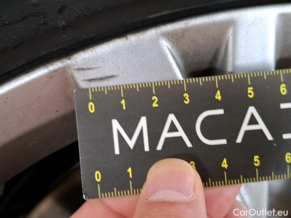  Volkswagen  Tiguan VOLKSWAGEN  / 2016 / 5P / SUV 2.0 TDI 150 DSG7 Confortline Business #26