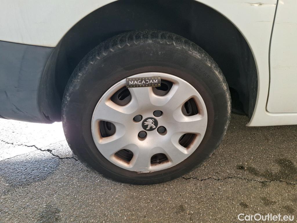  Peugeot  Partner  L1 Premium Pack 1.6 HDi 100CV BVM5 E6 #17