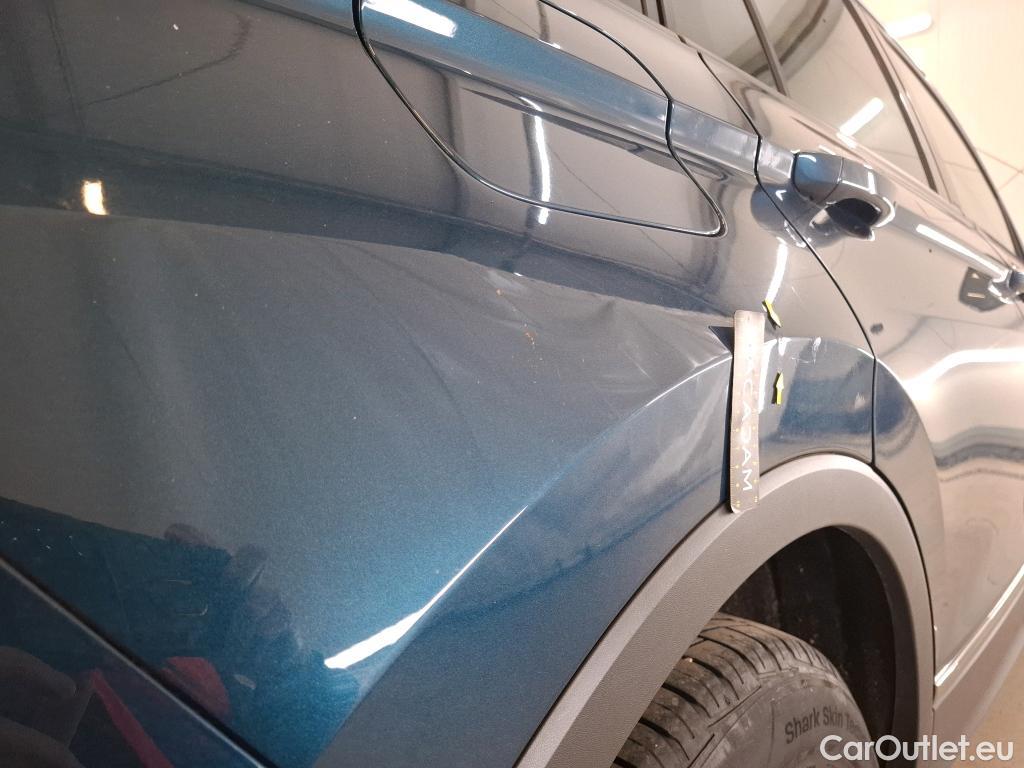  Volkswagen  Tiguan VOLKSWAGEN  / 2020 / 5P / SUV 2.0 TDI 150 DSG7 Life Business #15