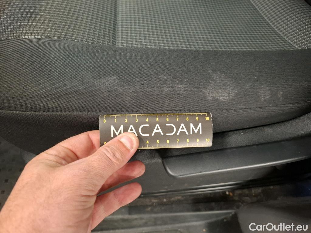  Volkswagen  Transporter VOLKSWAGEN  / 2019 / 4P / Fourgon tôlé 2.0 TDi 150 DSG7 L2H1 Business Plus #27