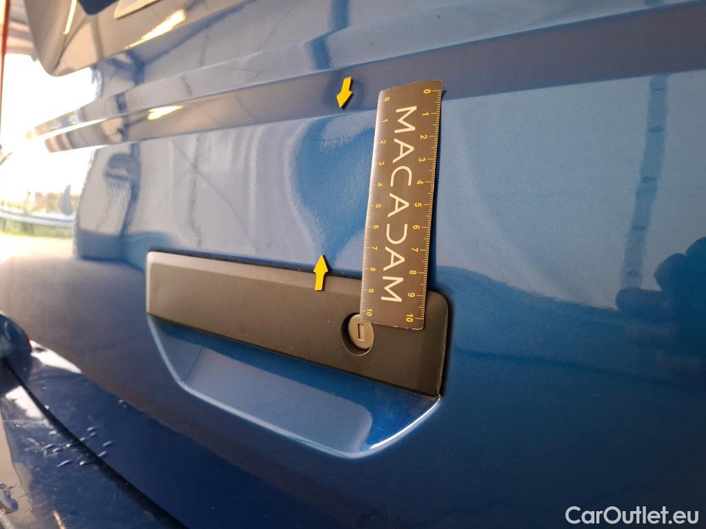  Volkswagen  Transporter VOLKSWAGEN  / 2019 / 4P / Fourgon tôlé 2.0 TDi 150 DSG7 L2H1 Business Plus #6