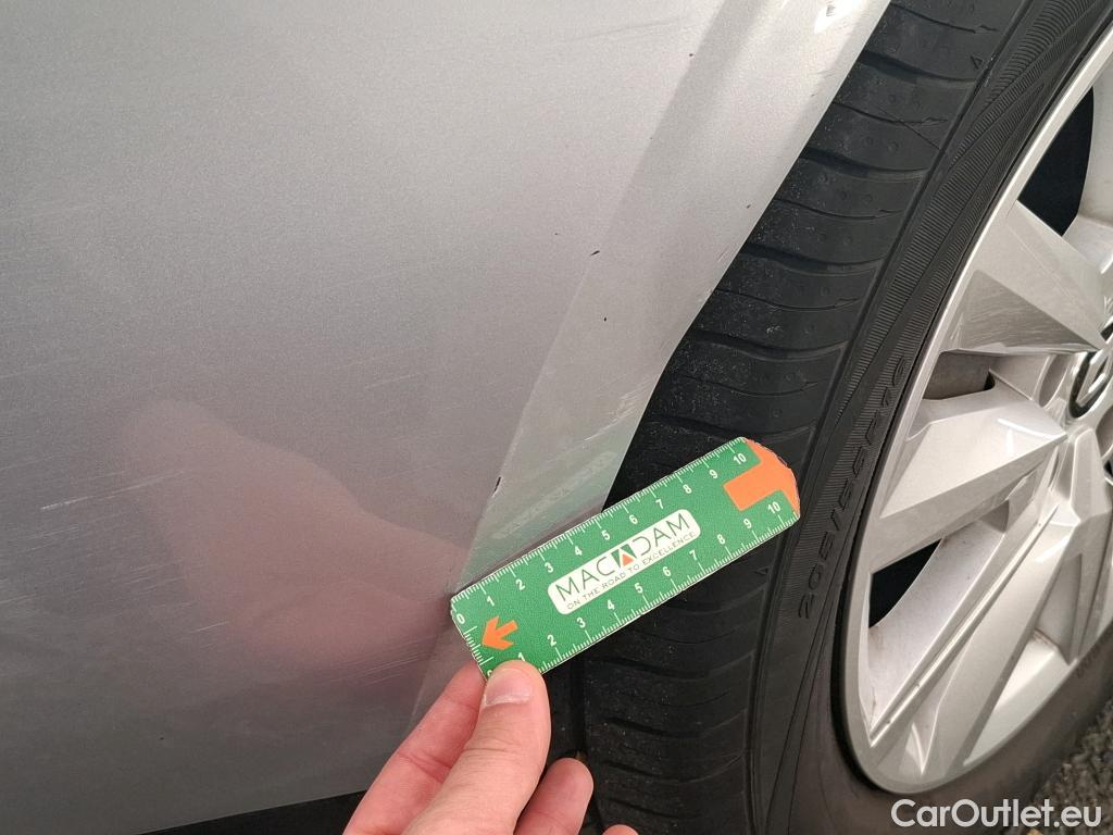  Renault  Megane  IV Berline 5 ptes. Business 1.0 TCe 115CV BVM6 E6d #18