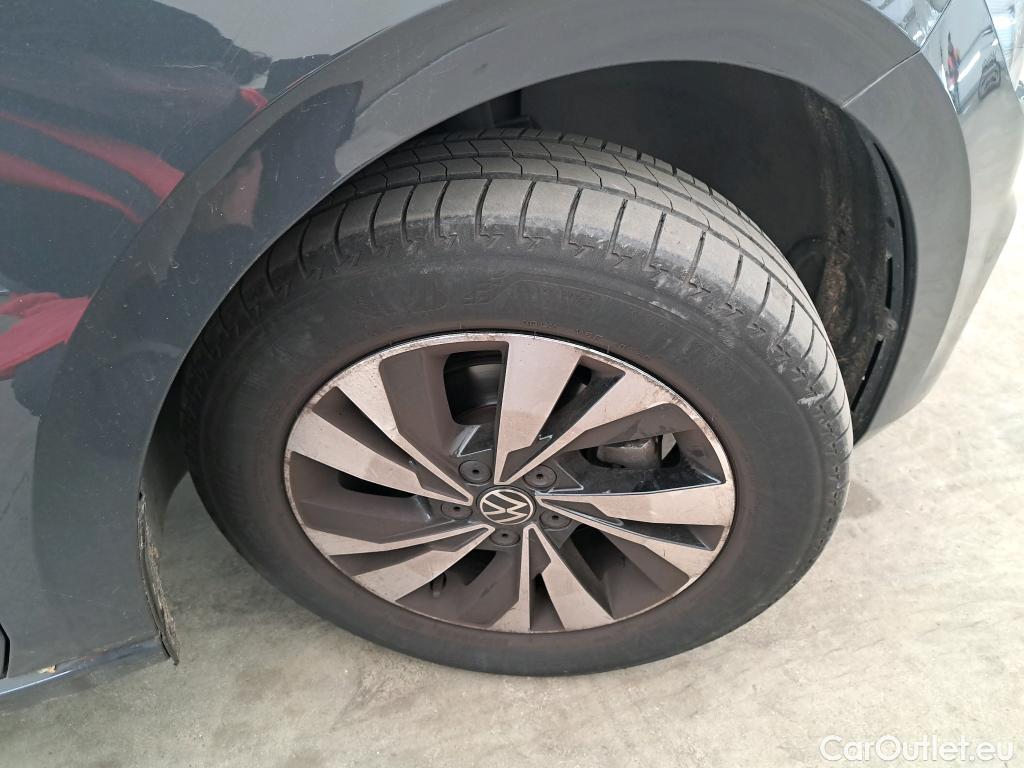  Volkswagen  Polo  VI Lounge Business 1.0 80CV BVM5 E6d #8