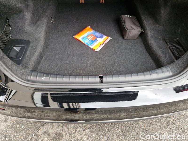  Bmw  Serie 5  Lim. (G30)  (2016->) 530d xDrive AT #20