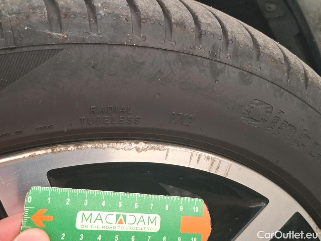  Volkswagen  Golf  VII Berline Carat BMT 2.0 TDI 150CV BVM6 E6 #23