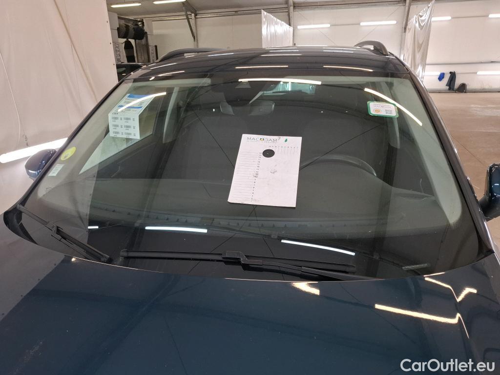  Volkswagen  Tiguan VOLKSWAGEN  / 2020 / 5P / SUV 2.0 TDI 150 DSG7 Life Business #1