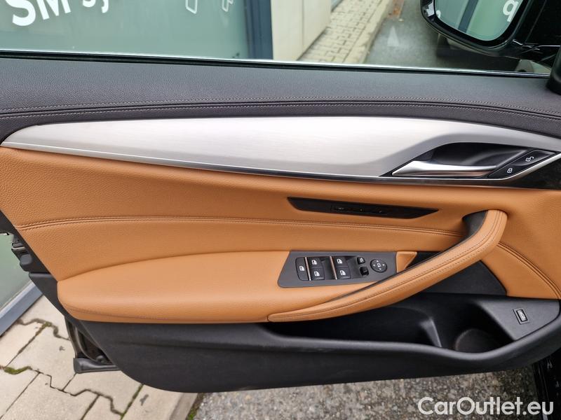  Bmw  Serie 5  Lim. (G30)  (2016->) 530d xDrive AT #16
