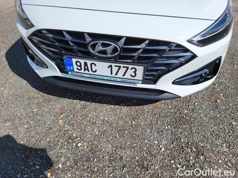  Hyundai  i30  (PD)(01.2017  ->)  kom.1.6CRDi 115 Smart #7