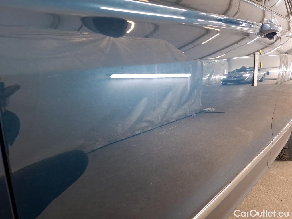  Volkswagen  Tiguan VOLKSWAGEN  / 2020 / 5P / SUV 2.0 TDI 150 DSG7 Life Business #12