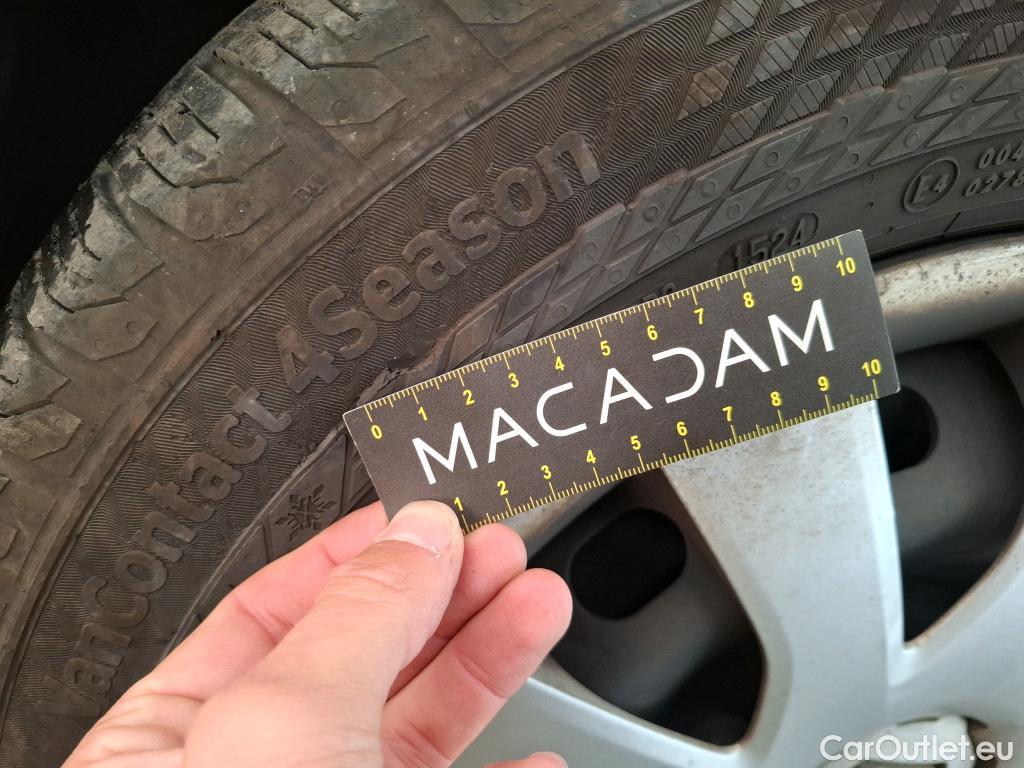  Renault  Trafic  Furgon Grand Confort L1H1 1000 1.6 dCi 125CV BVM6 E6 #12