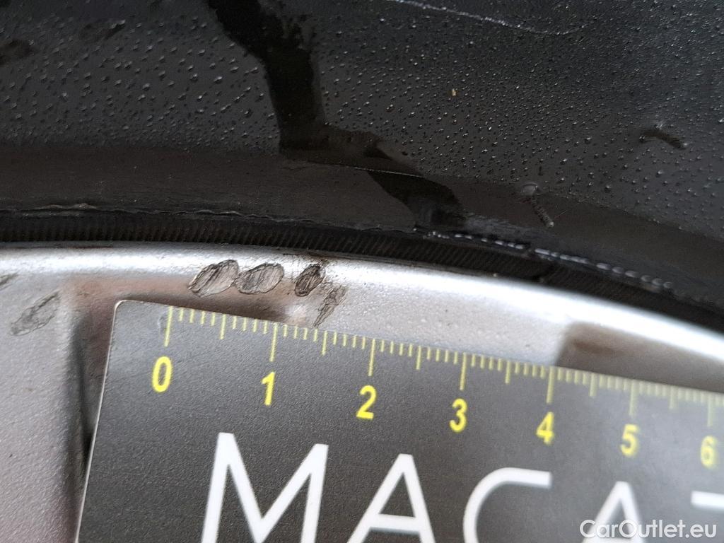  Volkswagen  Tiguan VOLKSWAGEN  / 2016 / 5P / SUV 2.0 TDI 150 DSG7 Confortline Business #24