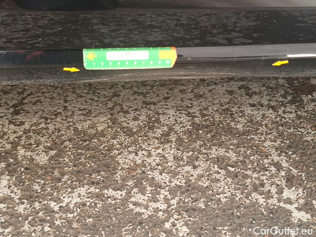  Volkswagen  Golf  VII Berline Carat BMT 2.0 TDI 150CV BVM6 E6 #8