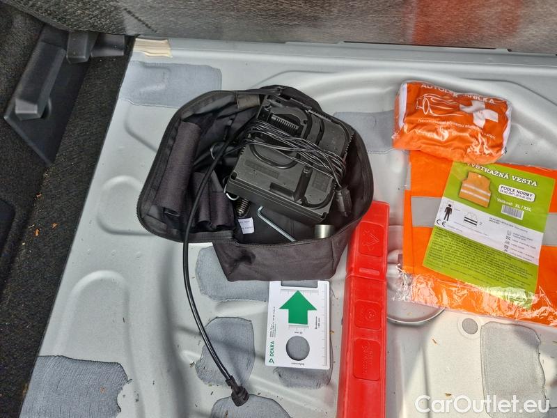  Cupra  Formentor  (KMP) (2024)  2.0T 245 VZ AWD AT #7