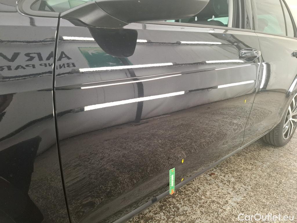  Volkswagen  Golf  VII Berline Carat BMT 2.0 TDI 150CV BVM6 E6 #1