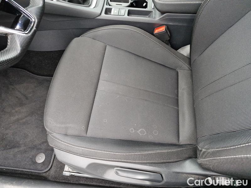  Skoda  Octavia  Lim. (NX3)(2020)  1.5TSI 110 Style 5d #10