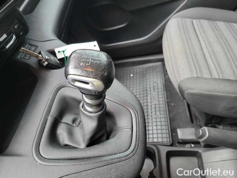  Opel  Combo  Life (E)  (2018) Com.L.1.5D 96 Elegance Plus 5d #10