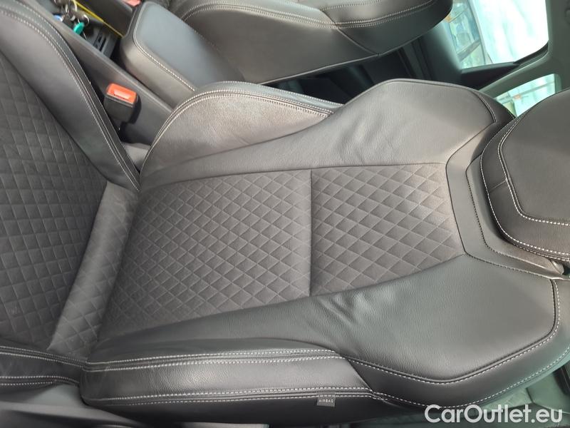  Skoda  Karoq  (NU)(2017->)  2.0 TDI 85 Style AT 5d #5