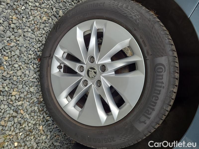  Skoda  Octavia  Combi (NX3)(2020) Oct.Combi 2.0TDI 85 Ambition #25