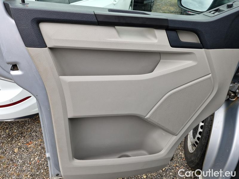 Volkswagen  Transporter T6  (2015) Tra.2.0TDI 110 4d #6