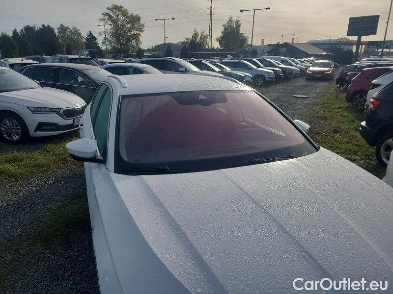  Skoda  Octavia  Combi (NX3)(2020) Oct.Combi 1.5TSI 110 Style #1