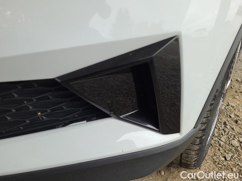  Skoda  Karoq  (NU)(2017->)  1.0 TSI 81 Style 5d #3