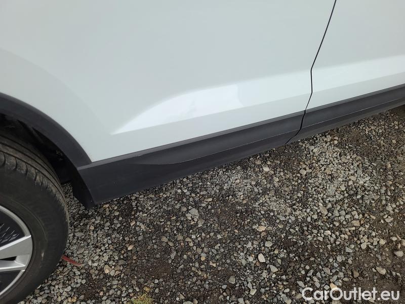  Skoda  Karoq  (NU)(2017->)  1.0 TSI 81 Style 5d #17