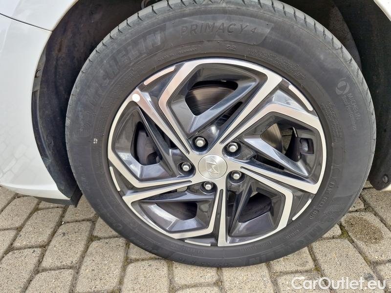  Hyundai  i30   cw (PD)(2017->)  kom.1.6CRDi 115 Smart #6