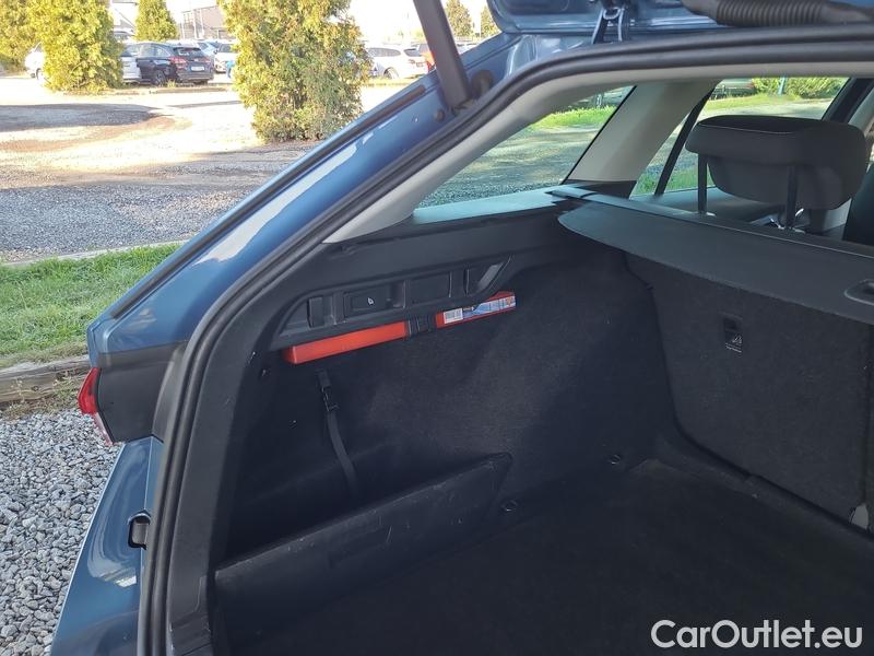  Skoda  Octavia  Combi (NX3)(2020) Oct.Combi 2.0TDI 110 Style AT #19