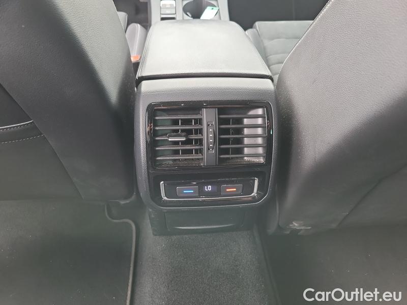  Volkswagen  Passat  Variant (CB5) (2019) Pas.Var.2.0TDI 110 Elegance #21