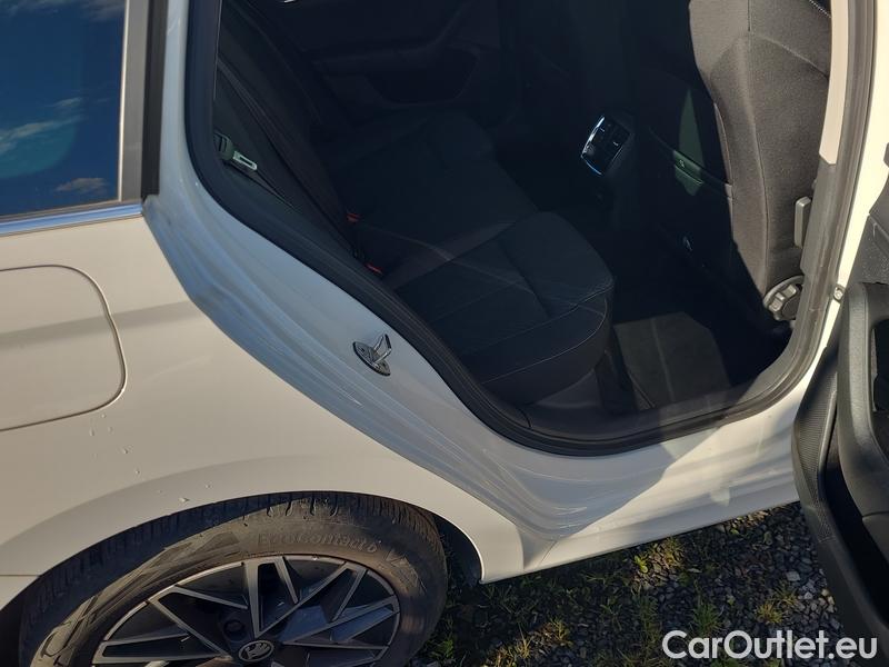  Skoda  Octavia  Combi (NX3)(2020) Oct.Combi 1.5TSI 110 Style #25