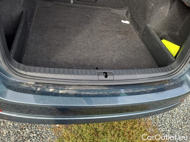  Skoda  Octavia  Combi (NX3)(2020) Oct.Combi 2.0TDI 85 Ambition #17