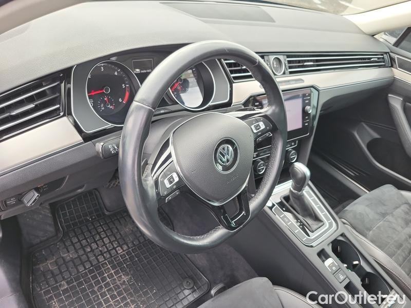 Volkswagen  Passat  Variant (CB5) (2019) Pas.Var.2.0TDI 140 Highline AT #25