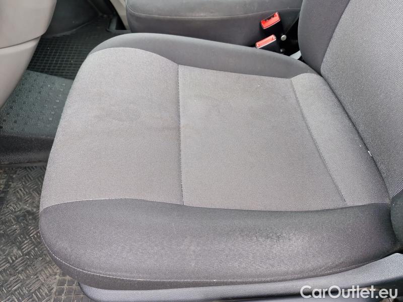  Volkswagen  Transporter T6  (2015) Tra.2.0TDI 110 4d #8