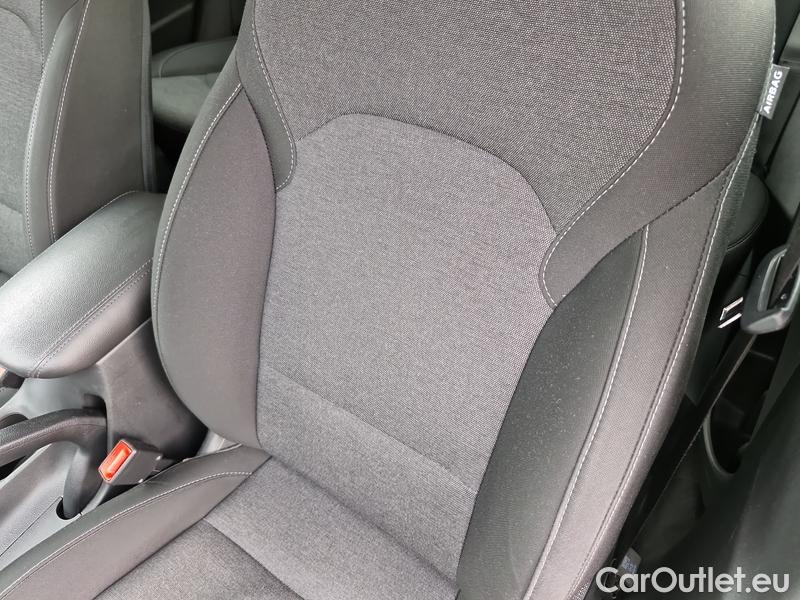  Hyundai  i30   cw (PD)(2017->)  kom.1.6CRDi 115 Smart #12