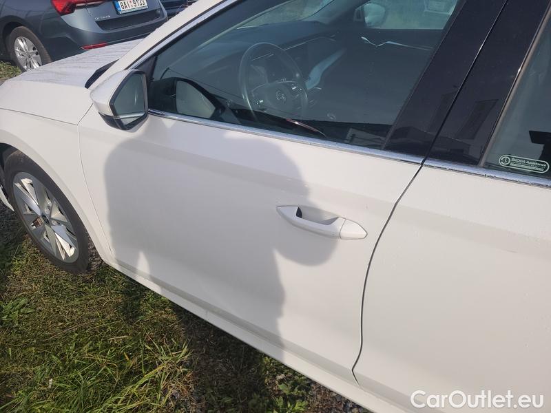  Skoda  Octavia  Combi (NX3)(2020) Oct.Combi 1.5TSI 110 Style #3