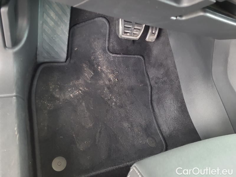  Skoda  Karoq  (NU)(2017->) Kar.2.0TSI 140 Sp.Excl 4x4 AT #3