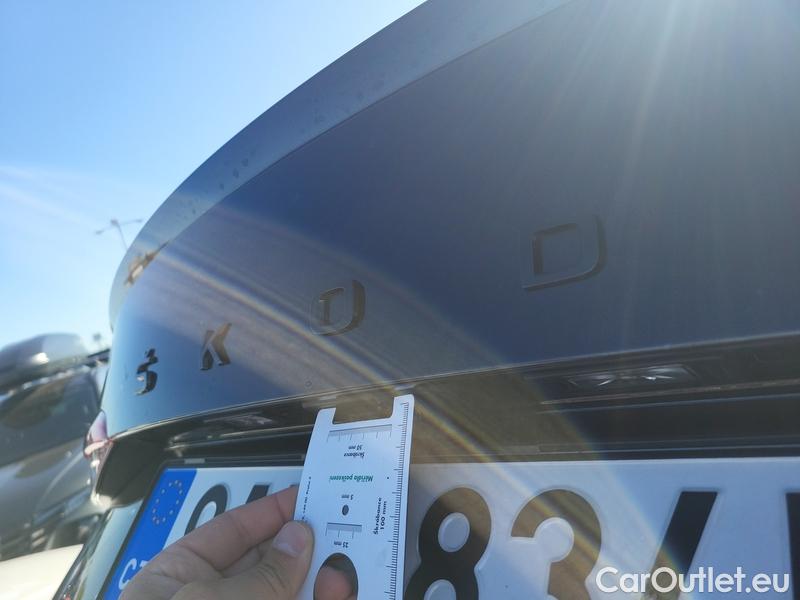  Skoda  Octavia  Lim. (NX3)(2020) Oct. 2.0TDI 147 RS AT #7