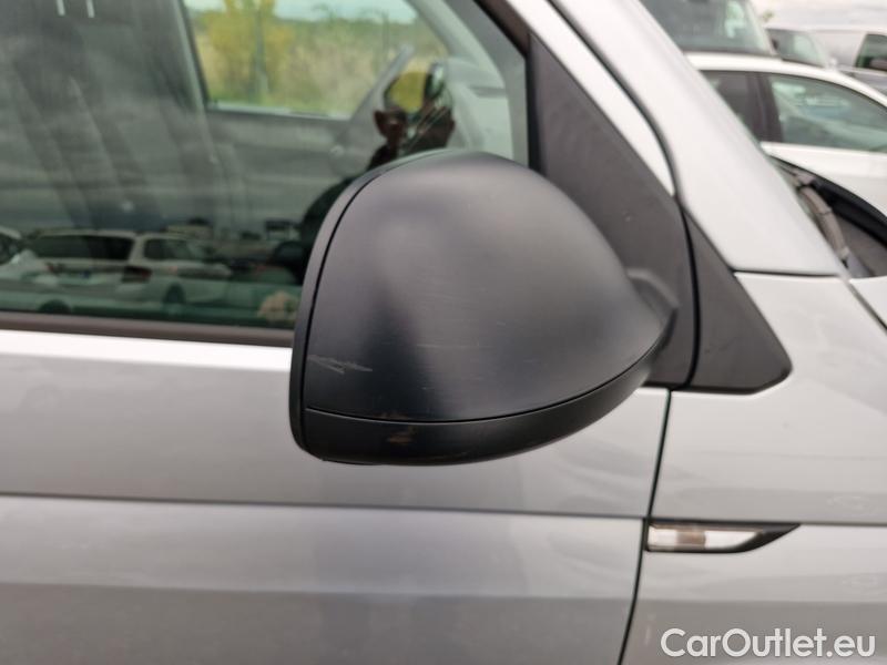  Volkswagen  Transporter T6  (2015) Tra.2.0TDI 110 4d #25