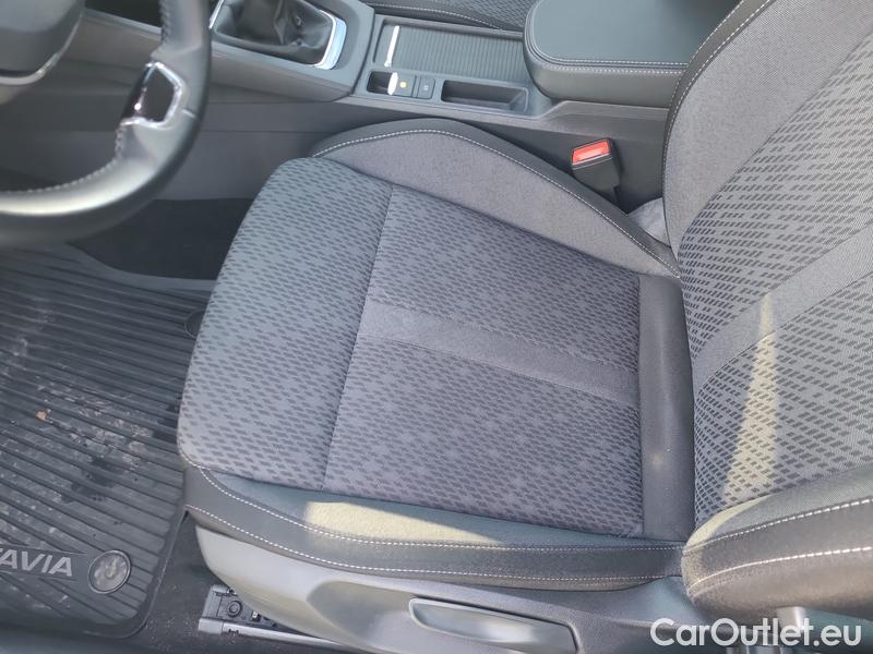  Skoda  Octavia  Combi (NX3)(2020) Oct.Combi 1.5TSI 110 Style #20