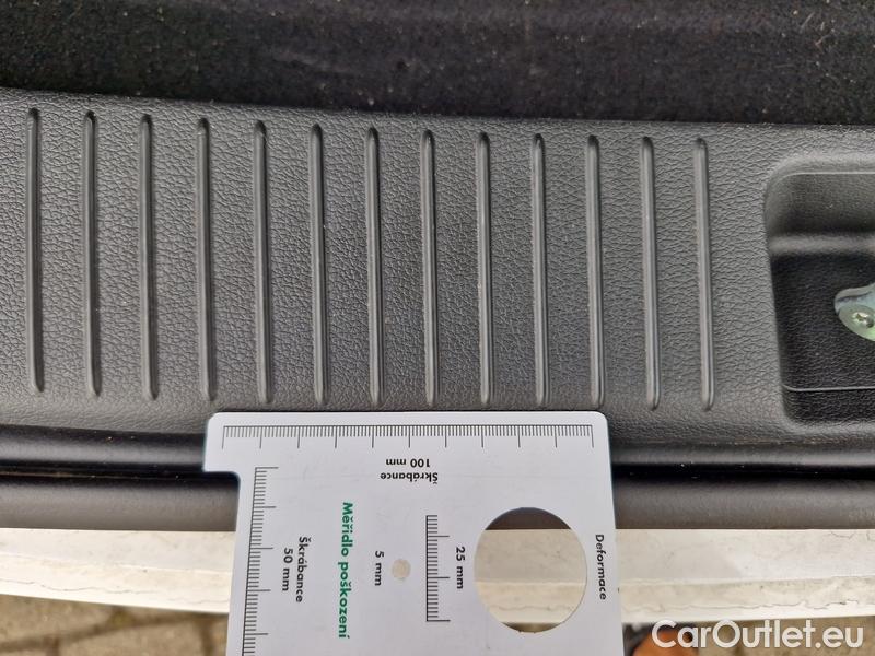  Hyundai  i30   cw (PD)(2017->)  kom.1.6CRDi 115 Smart #19