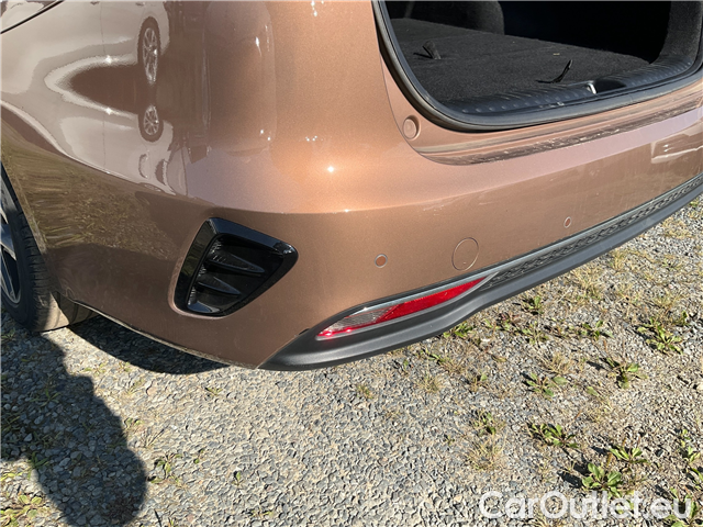  KIA  Cee'd Ceed SW 1.5 T-GDI 118 Top #10