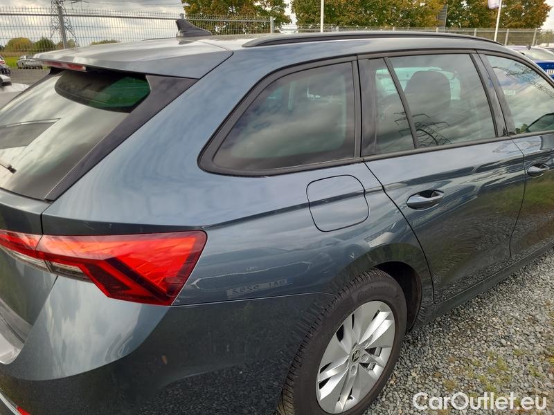  Skoda  Octavia  Combi (NX3)(2020) Oct.Combi 2.0TDI 85 Ambition #24