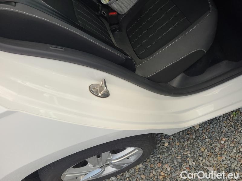  Skoda  Fabia  Combi (2015)  Com.1.0TSI 70 Style #3