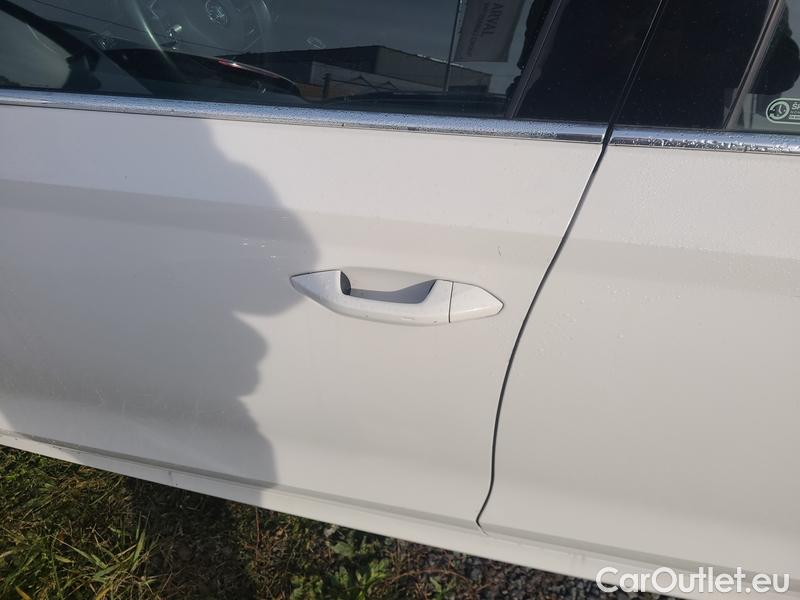  Skoda  Octavia  Combi (NX3)(2020) Oct.Combi 1.5TSI 110 Style #4